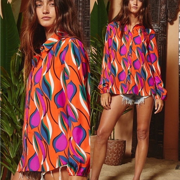 💜💜💜BUCKETLIST Grovy Colorful Blouse💜💜💜 - Picture 4 of 11